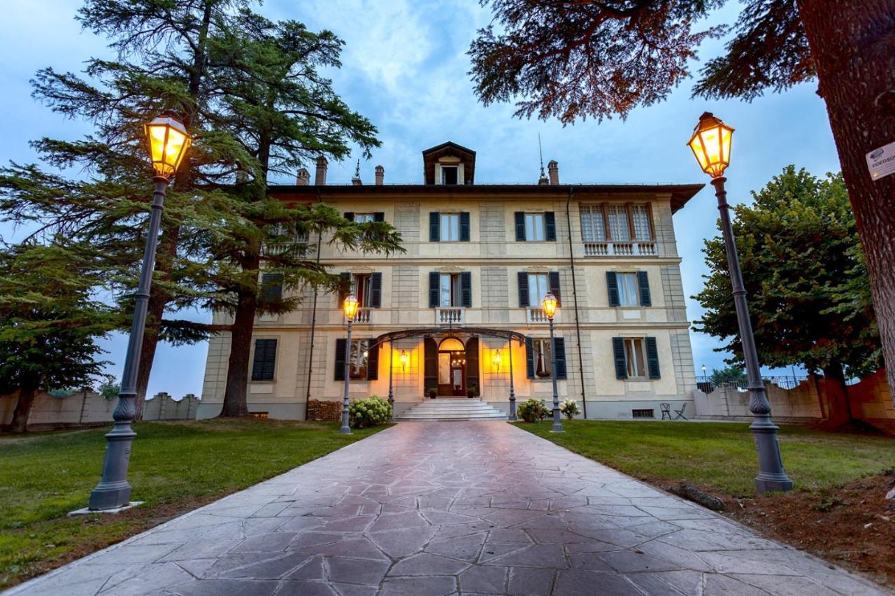 Hotel Villa La Bollina Серавале Скривия Екстериор снимка