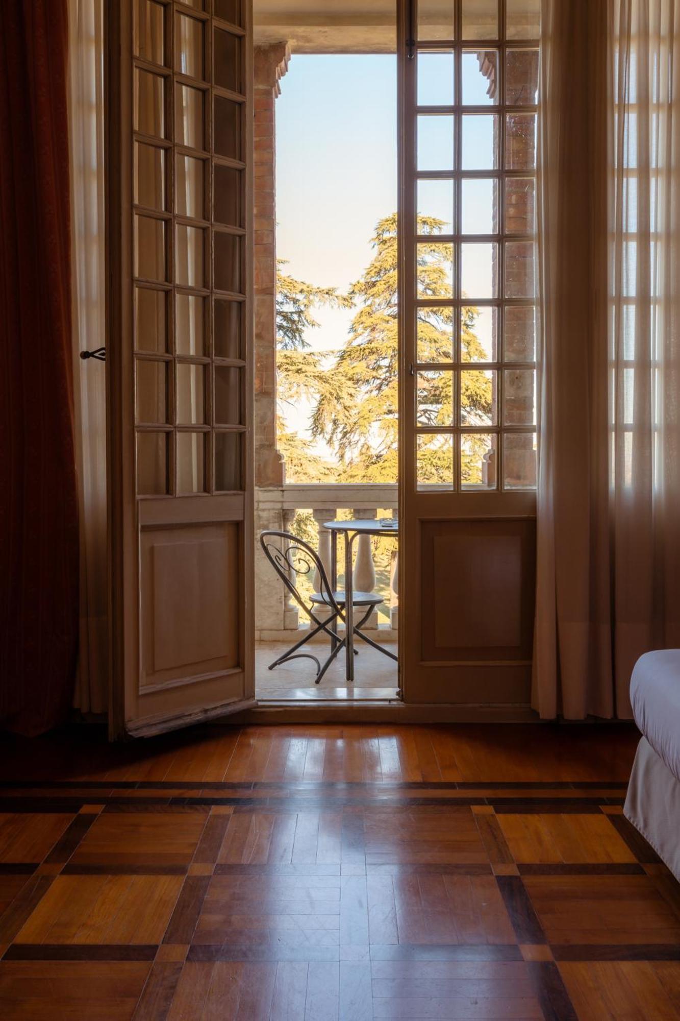 Hotel Villa La Bollina Серавале Скривия Екстериор снимка