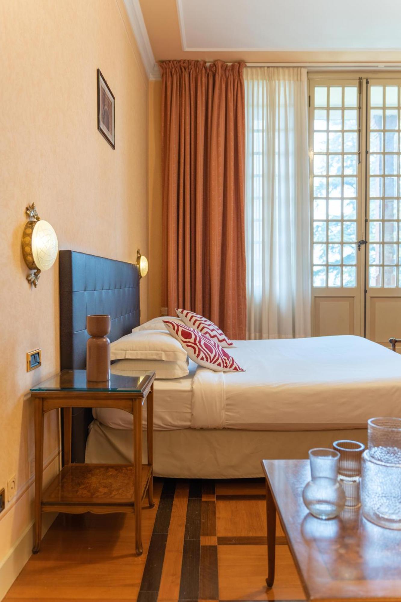 Hotel Villa La Bollina Серавале Скривия Екстериор снимка