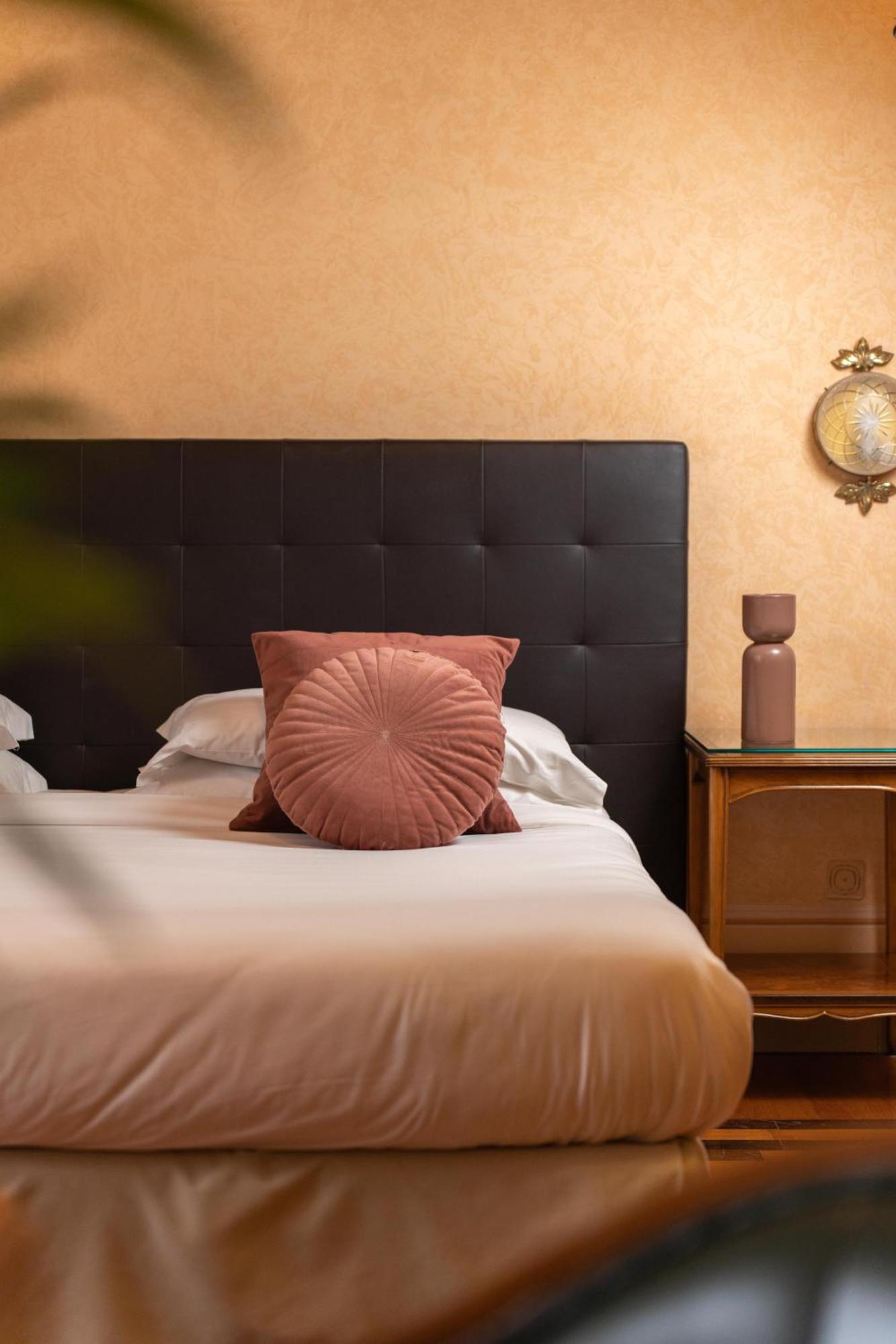 Hotel Villa La Bollina Серавале Скривия Екстериор снимка