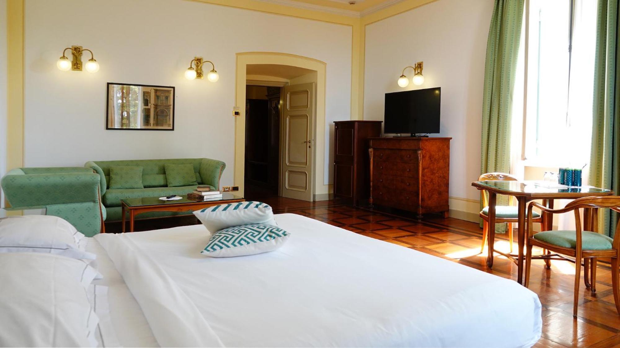 Hotel Villa La Bollina Серавале Скривия Екстериор снимка